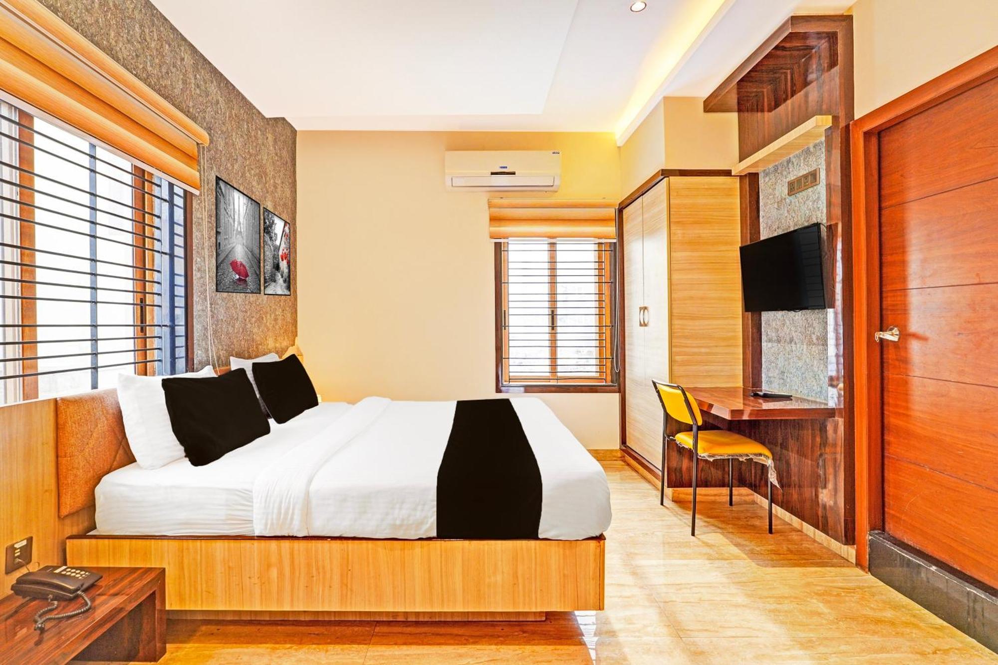 Super Townhouse Indiranagar Hotel Bangalore Luaran gambar