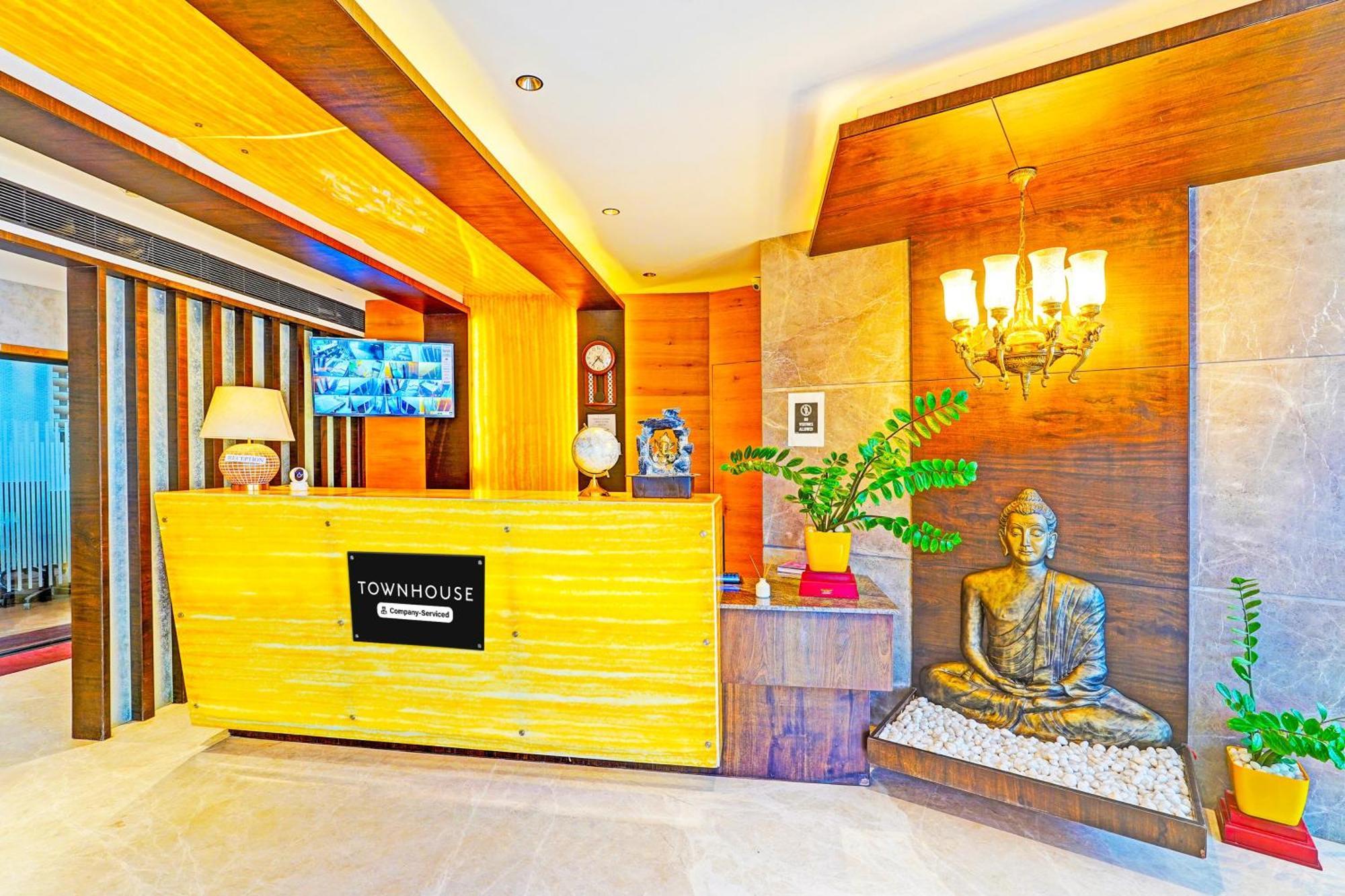 Super Townhouse Indiranagar Hotel Bangalore Luaran gambar